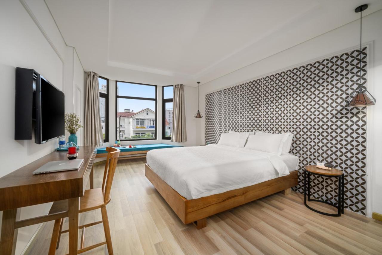 Brilliant Majestic Hotel Da Nang Exterior photo