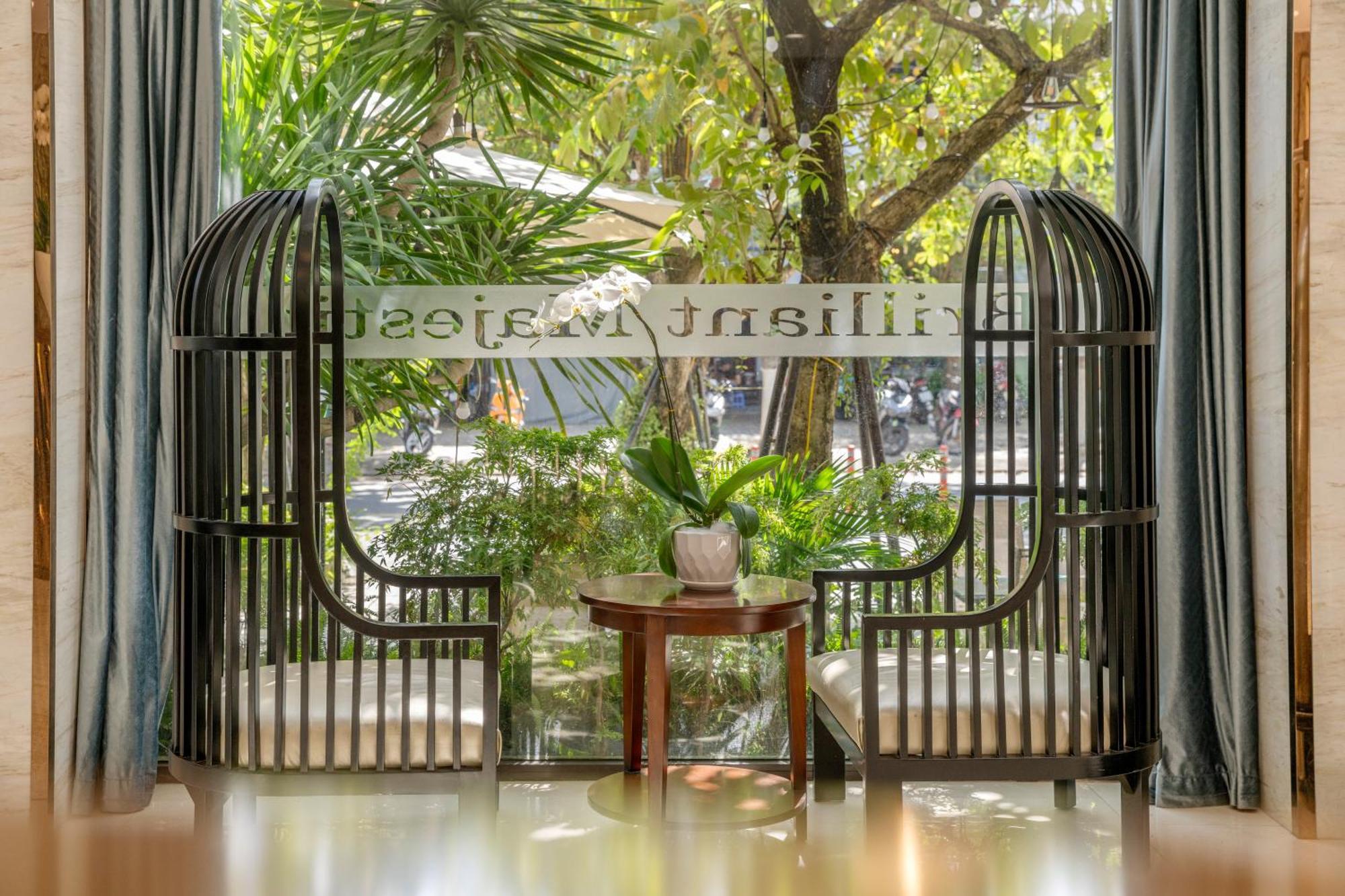 Brilliant Majestic Hotel Da Nang Exterior photo