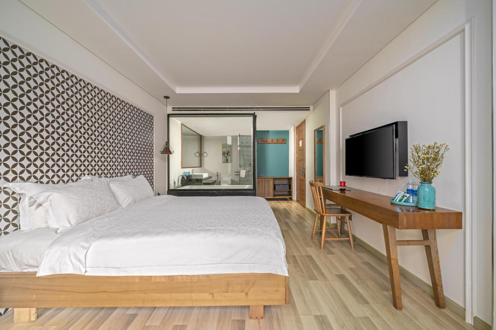 Brilliant Majestic Hotel Da Nang Exterior photo